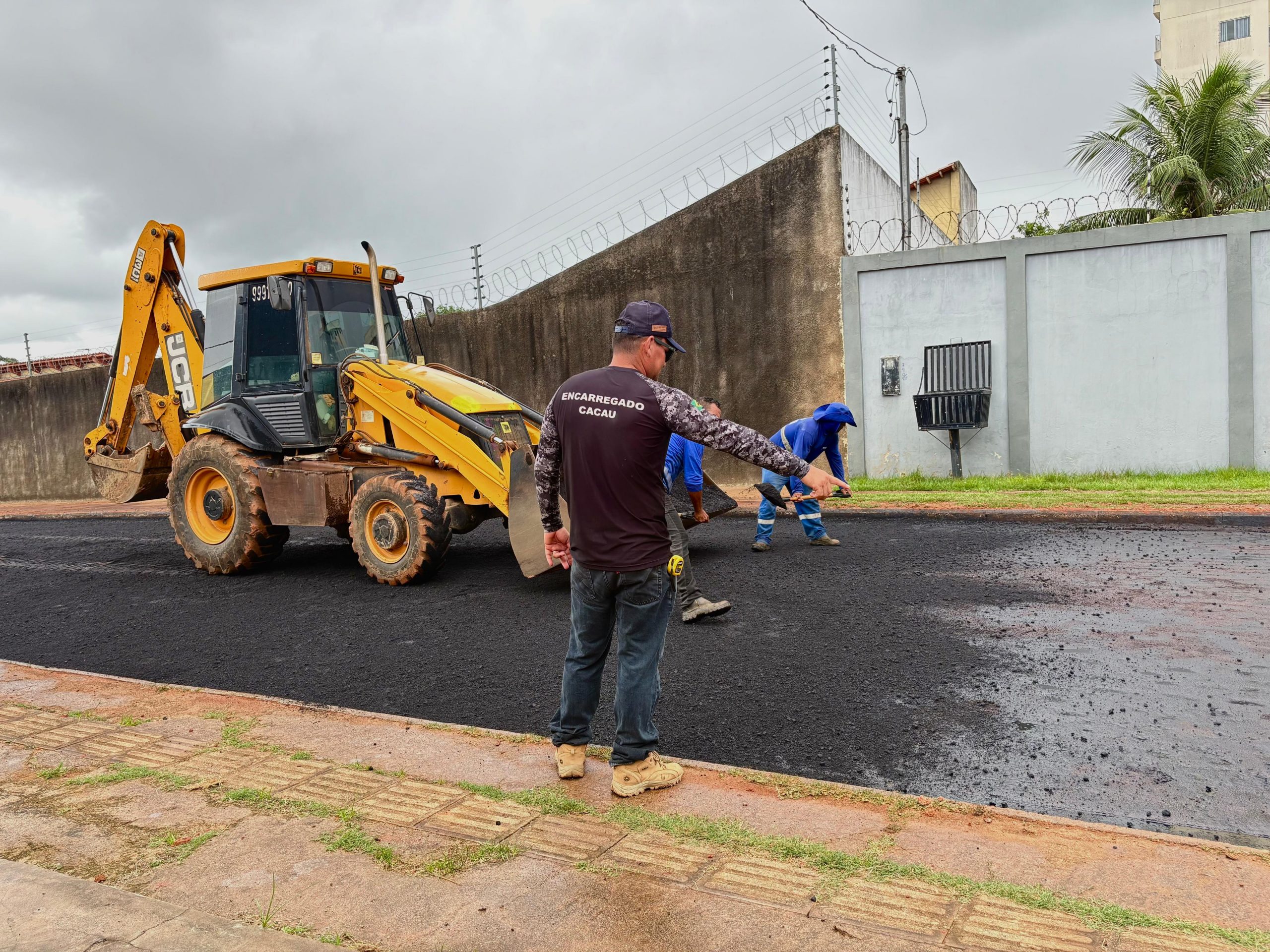 A Prefeitura reforça que esse esforço contínuo visa promover mais segurança tanto para motoristas quanto para pedestres. (Foto: Katiussi Melo/Secom)