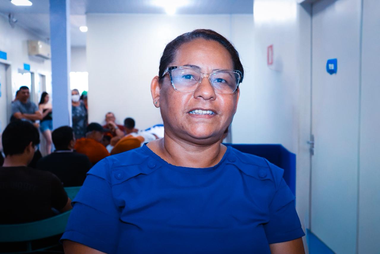 A diretora da USF Gentil Perdomo, Francisca do Nascimento, destacou a importância de ações, que buscam desmistificar o cuidado com a saúde do homem, especialmente no que diz respeito à prevenção do câncer de próstata, um dos mais frequentes no Brasil.(Foto: Vitória Souza/Secom)