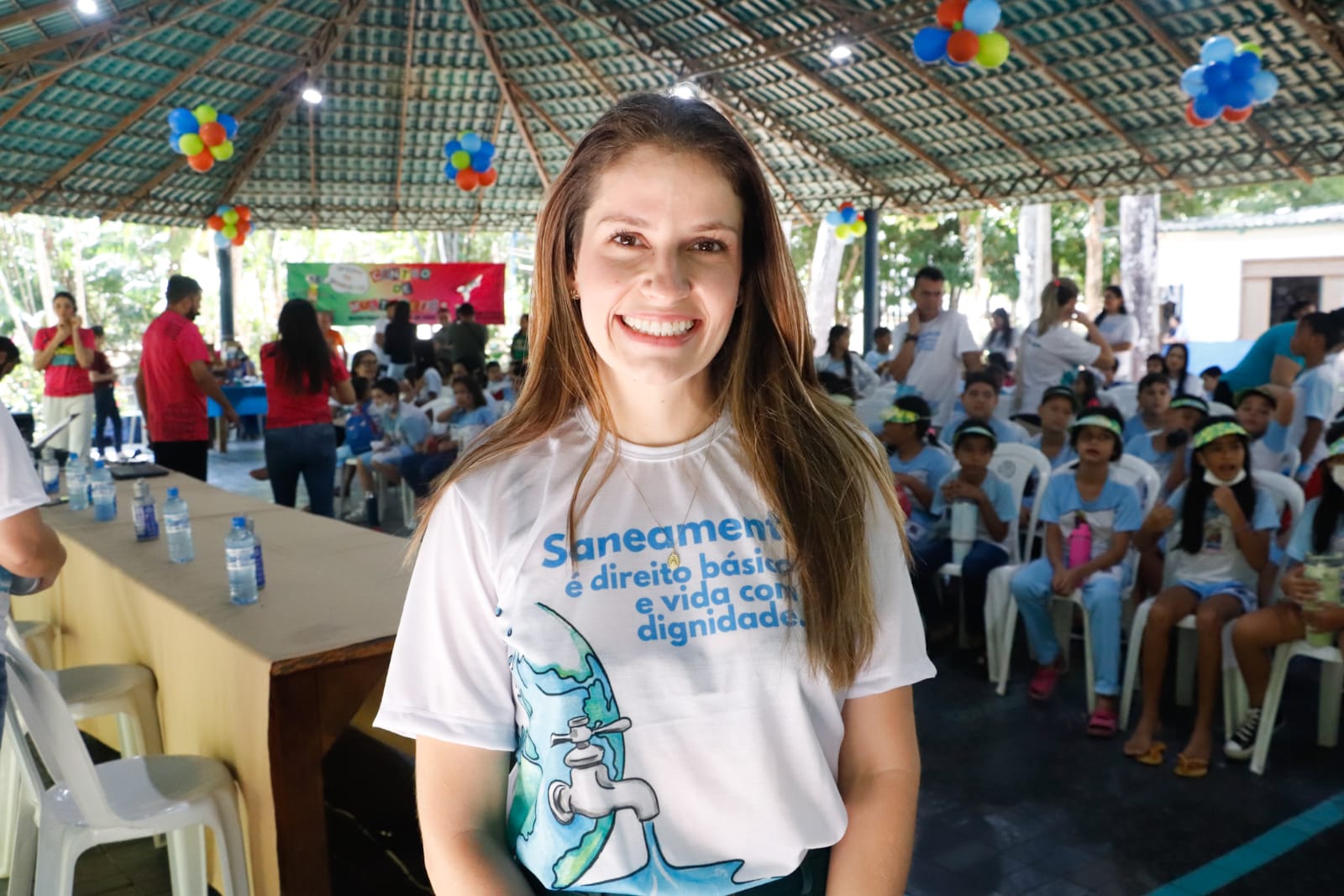 A secretária municipal de Meio Ambiente, Flaviane Stedelli, reforçou o papel fundamental das crianças nesse processo de conscientização, destacando a capacidade que elas têm de influenciar suas famílias e comunidades. (Foto: Marcos Araújo/Secom)