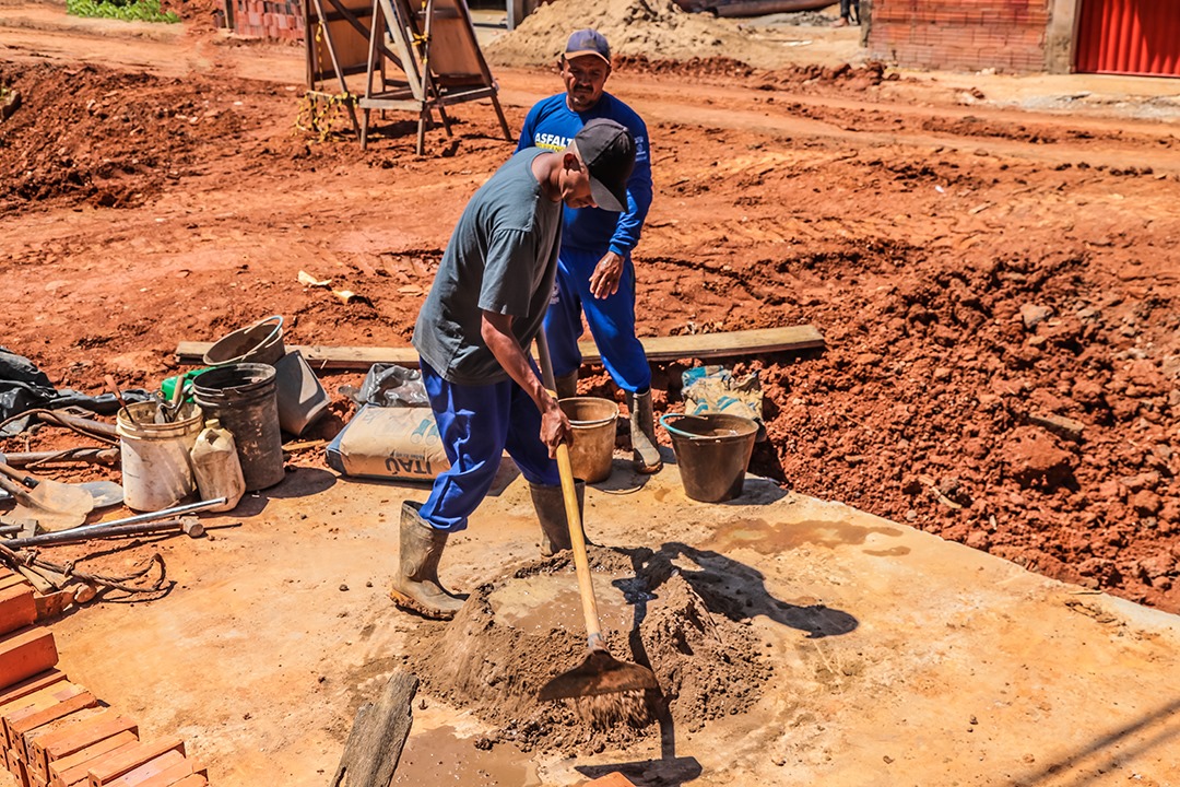 Drenagem na Baixada da Sobral 12