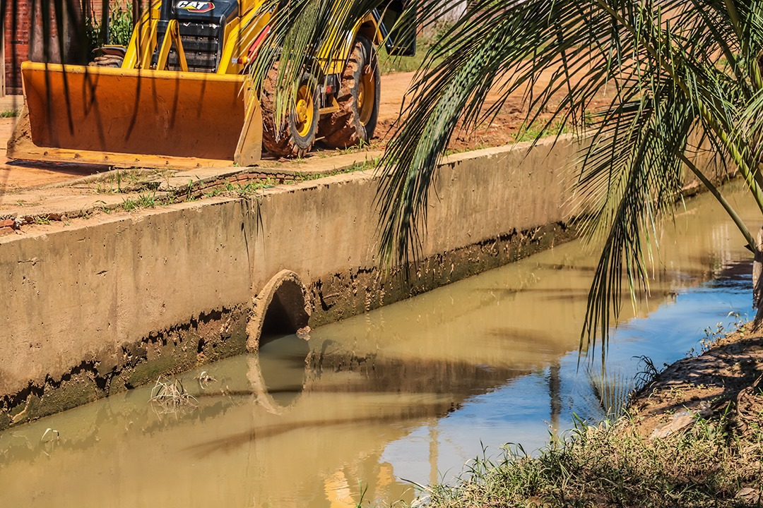 Drenagem na Baixada da Sobral 15