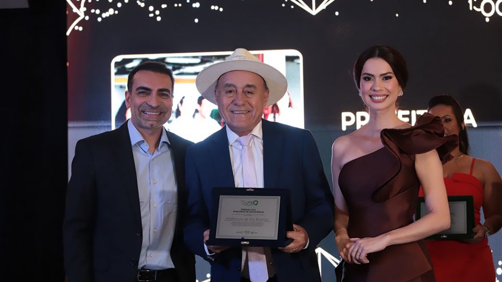 HOMENAGEMOCA VF 22.12 15 e1763943177334