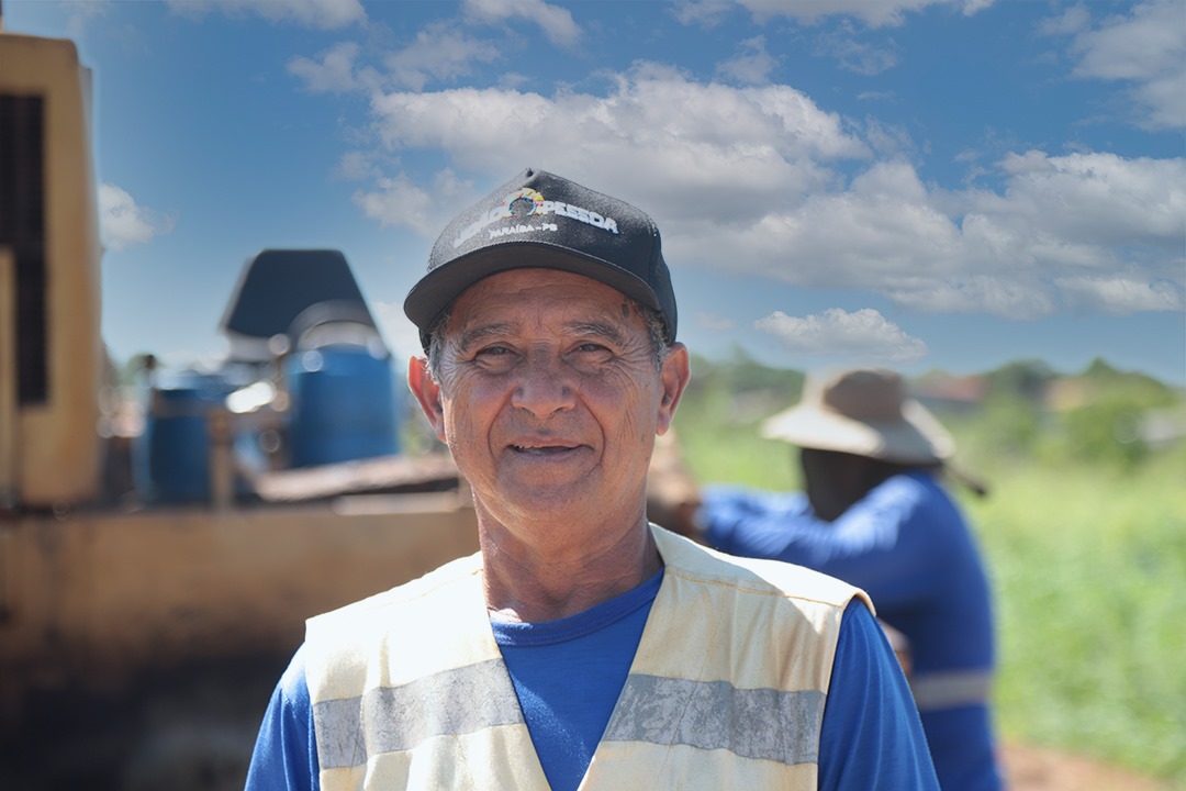 Pavimentacao em ramal que liga o Taquari a Via Verde no S 14