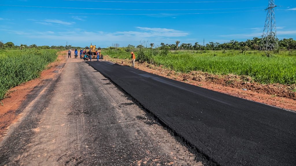 Pavimentacao em ramal que liga o Taquari a Via Verde no S 5 e1762550593608
