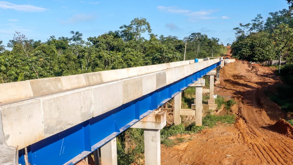 Visita tecnica as obras da ponte sobre o igarape Caipora 14 e1764109563280