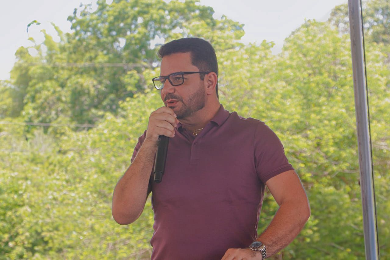 O governador do Acre reforçou a relevância da obra para a saúde pública e o desenvolvimento da cidade. (Foto: Marcos Araújo/Secom)