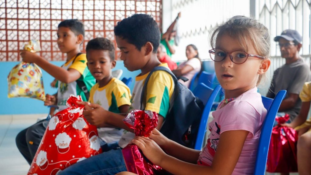 50 mil brinquedos para criancas do Bolsa Familia 22 e1766427053759