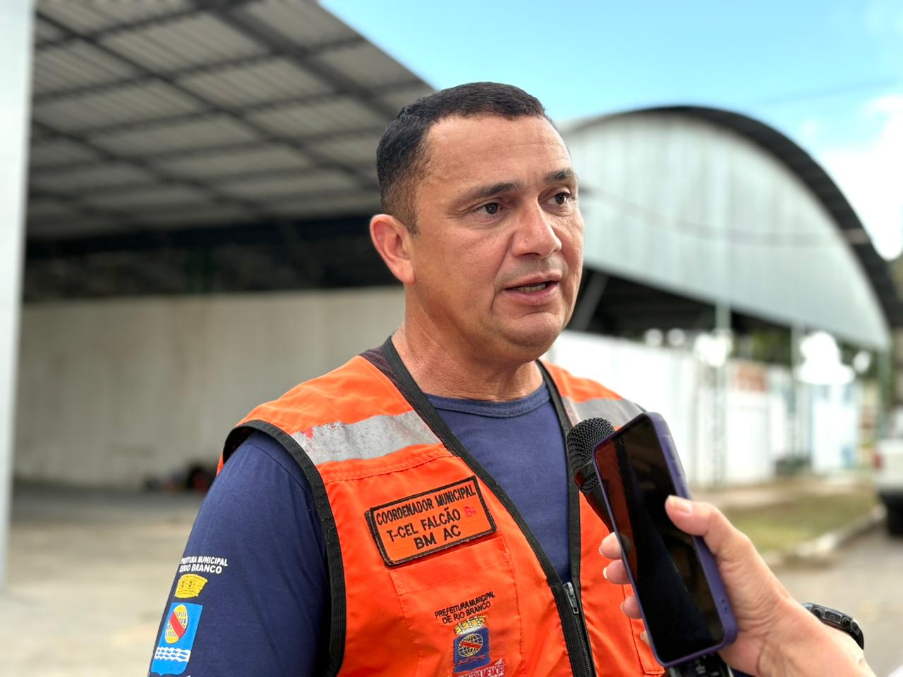 Foto do tenente-coronel, Claúdio Falcão
