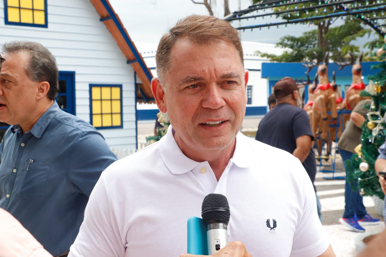 Anuncio acendimento das luzes do Natal 10