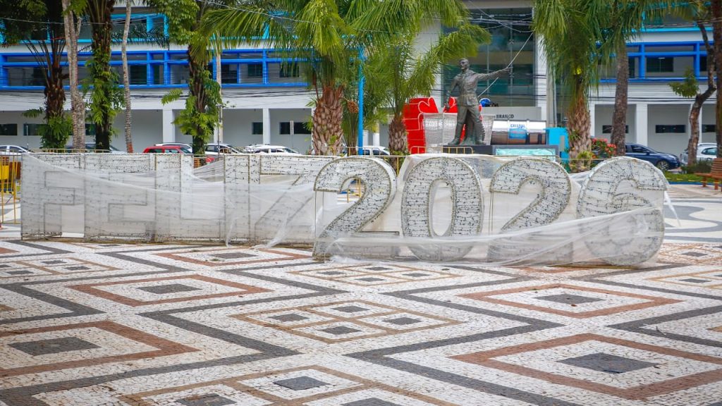 Anuncio acendimento das luzes do Natal 5 e1764970475590