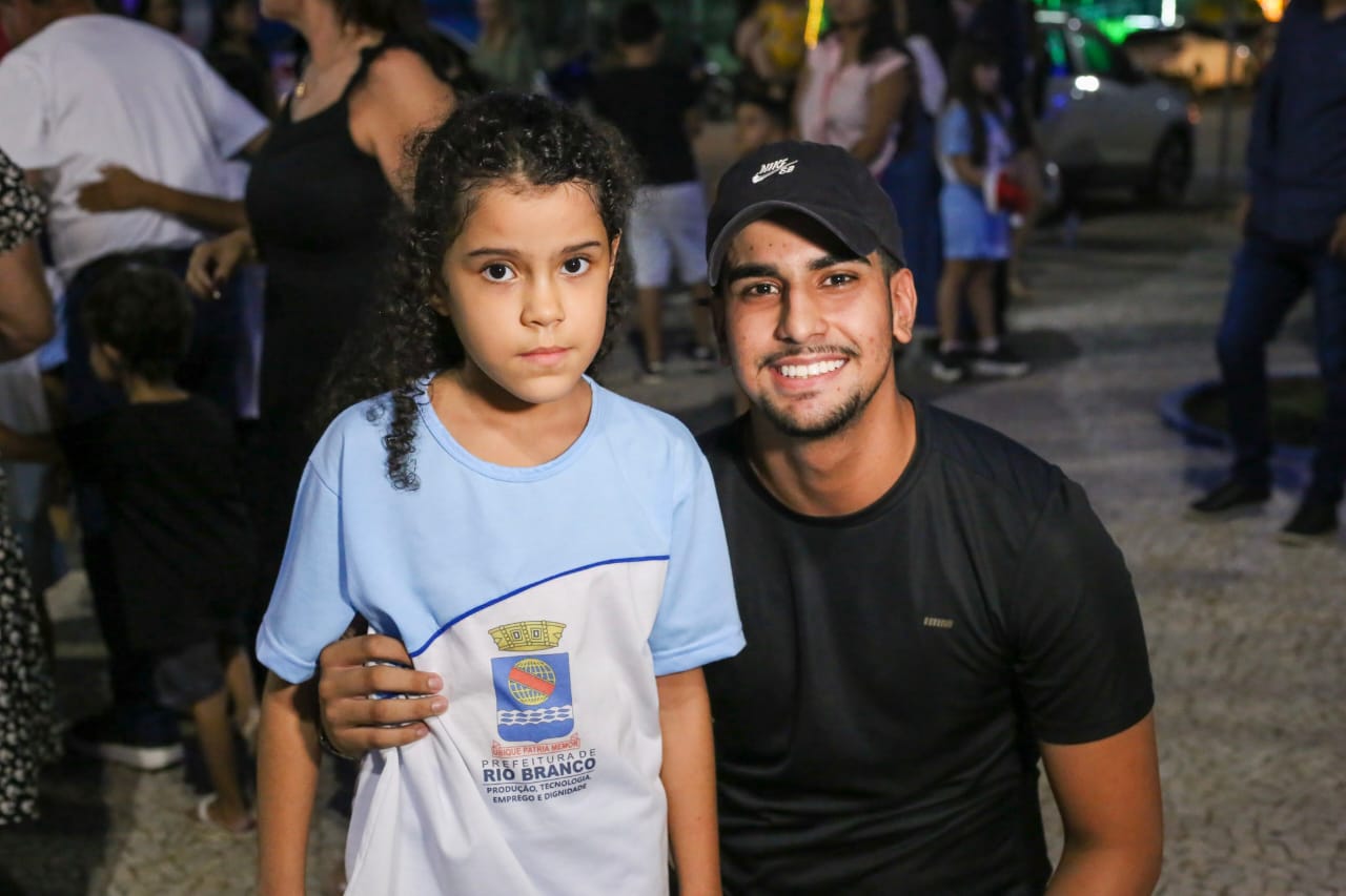 Foto de Thauan William e Geovana