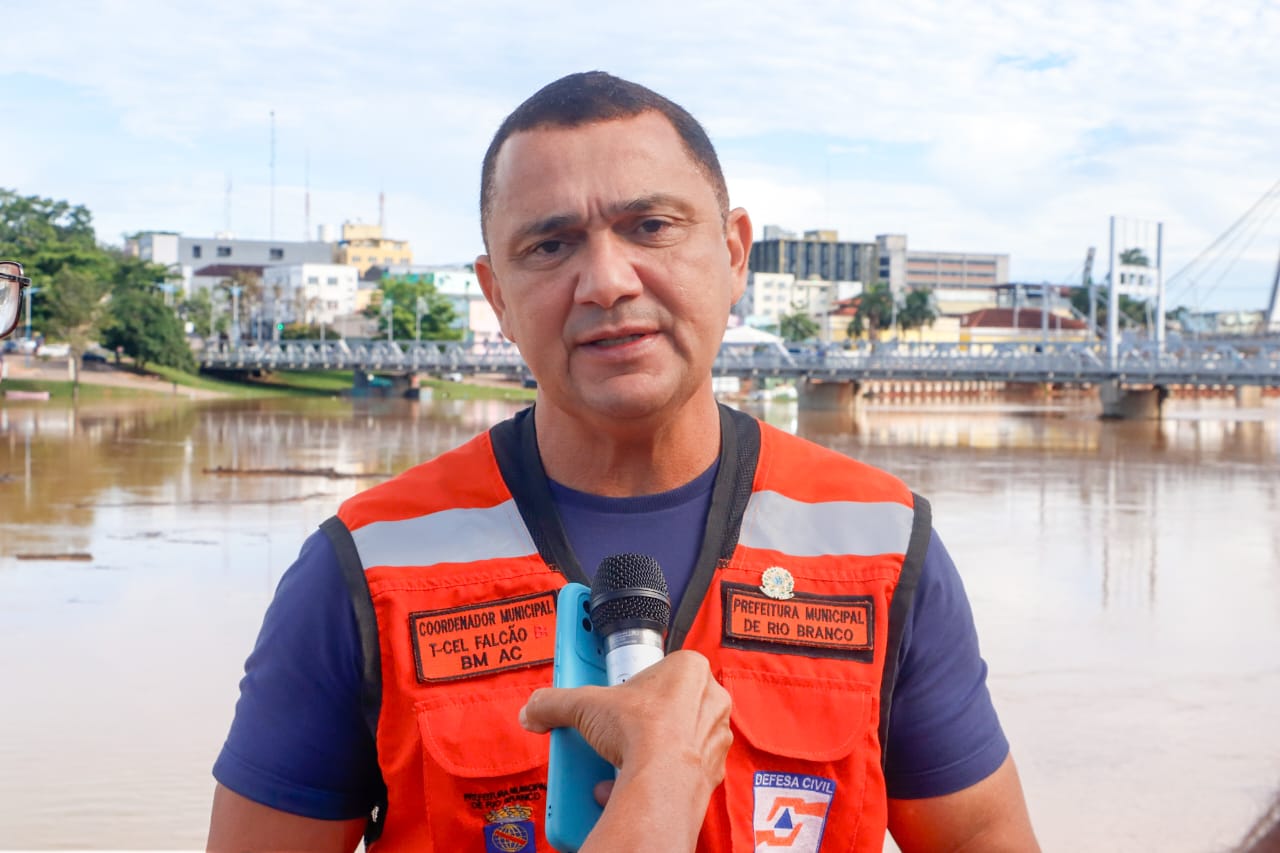 Compromisso no atendimento as vitimas da enchente 3