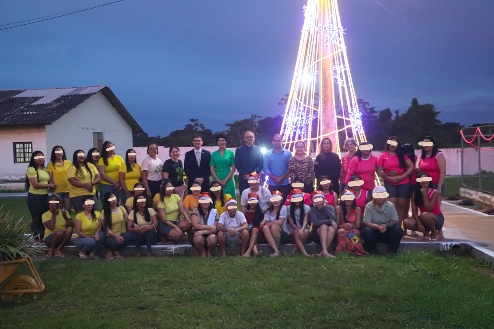 Decoracao Natalina no Presidio Feminino 12