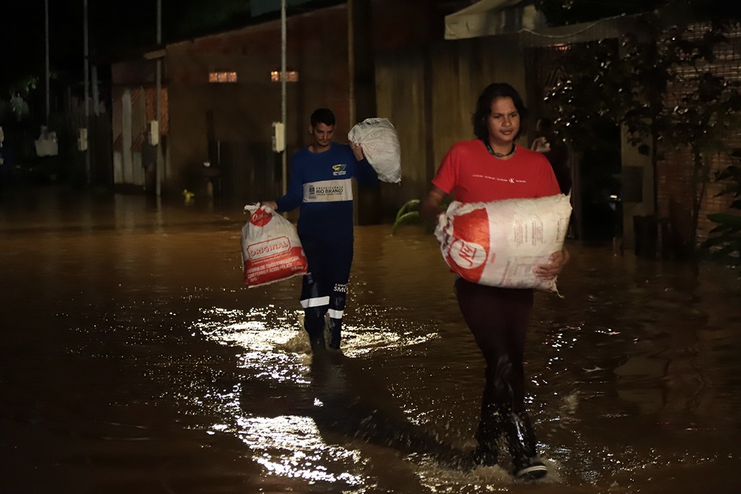 Enxurrada do igarape Batista VF 32