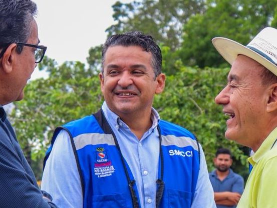 Nova iluminacao publica na Dias Martins 2 e1765210023581