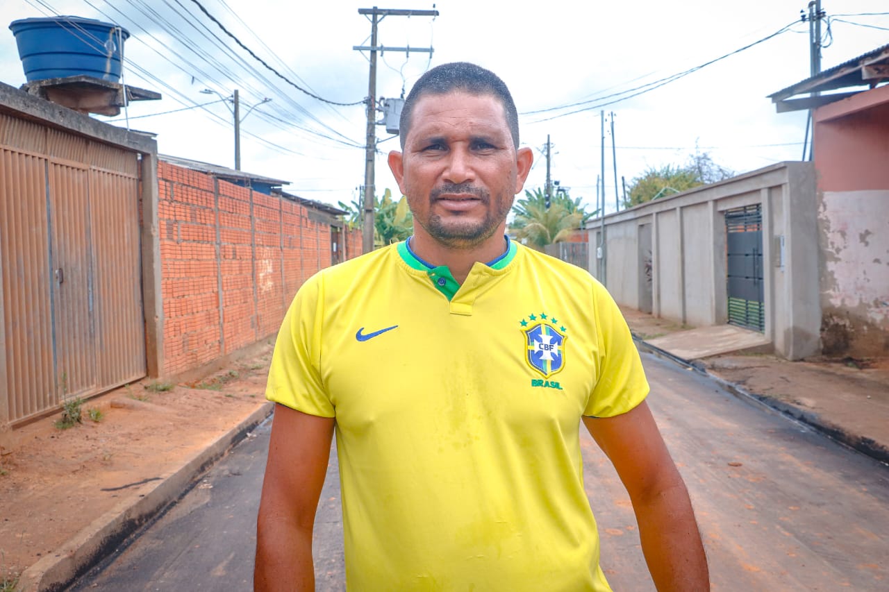 Obras de pavimentacao no bairro Bahia Velha 12