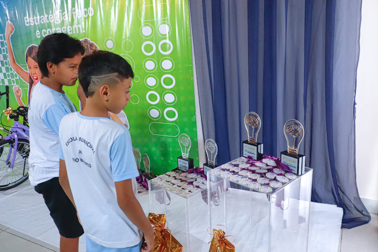 Ao todo, participaram das competições 36 alunos do 4º e 5º anos, representando nove escolas da rede municipal de ensino. (Foto: Marcos Araújo/Secom)