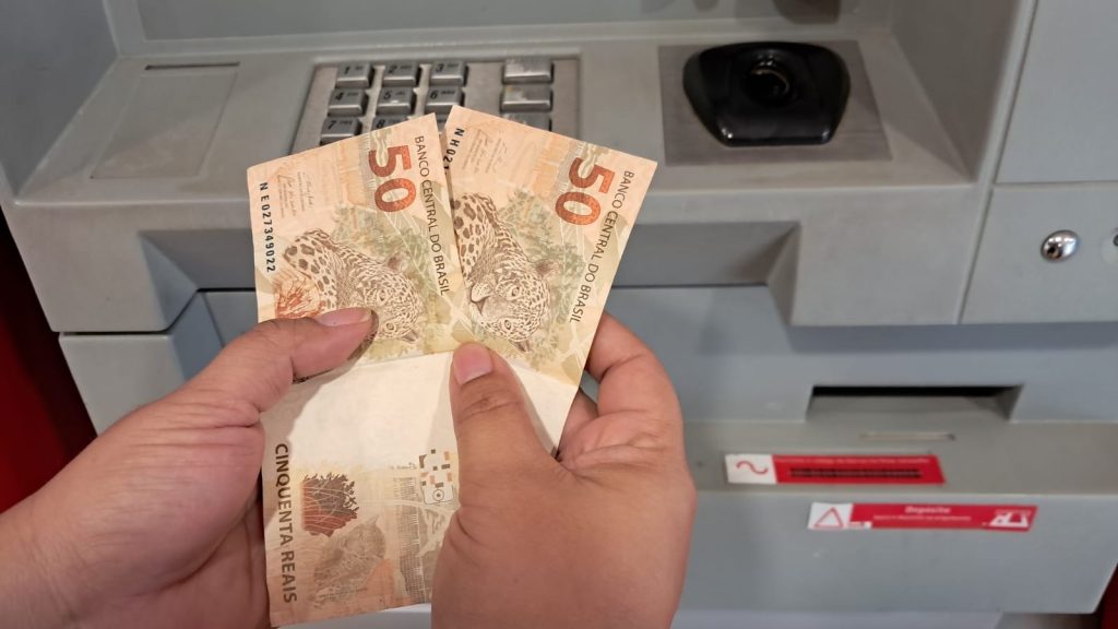 Prefeitura de Rio Branco antecipará pagamento de Dezembro e 13º Salário, injetando mais de R$ 80 Milhões na economia local 4 Pagamento Decimo Terceiro e Dezembro Foto Val Fernandes e1764949766124