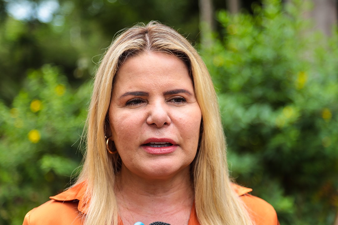 Foto da secretária adjunta de Meio Ambiente, Charlene Lima