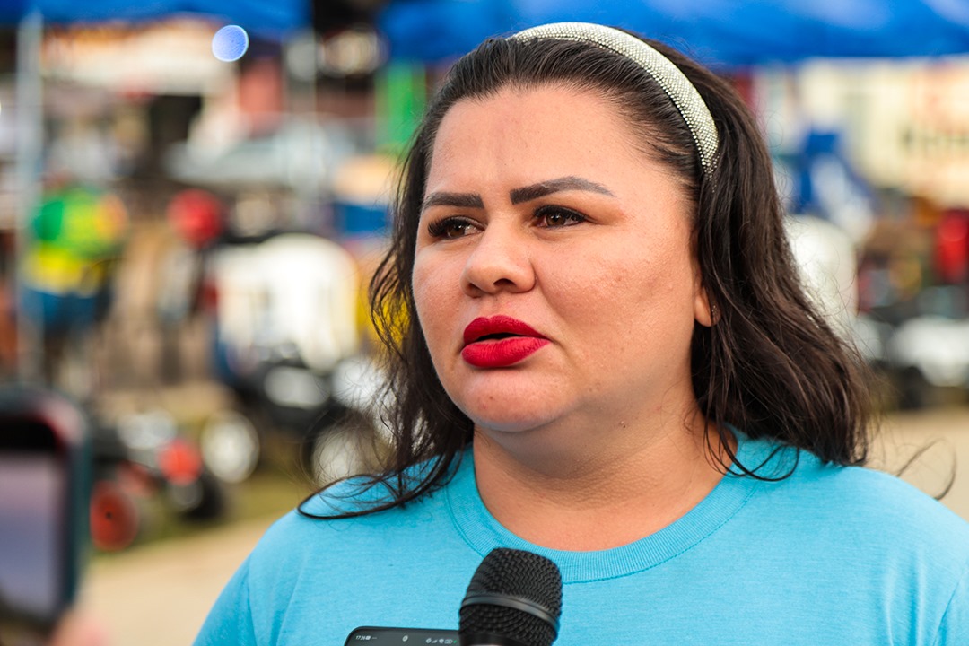“É um sonho realizado. Antes tínhamos medo da fiscalização. Hoje, estamos legalizados e podemos trabalhar tranquilos”, destacou Dioneide. (Foto: Val Fernandes/Secom)