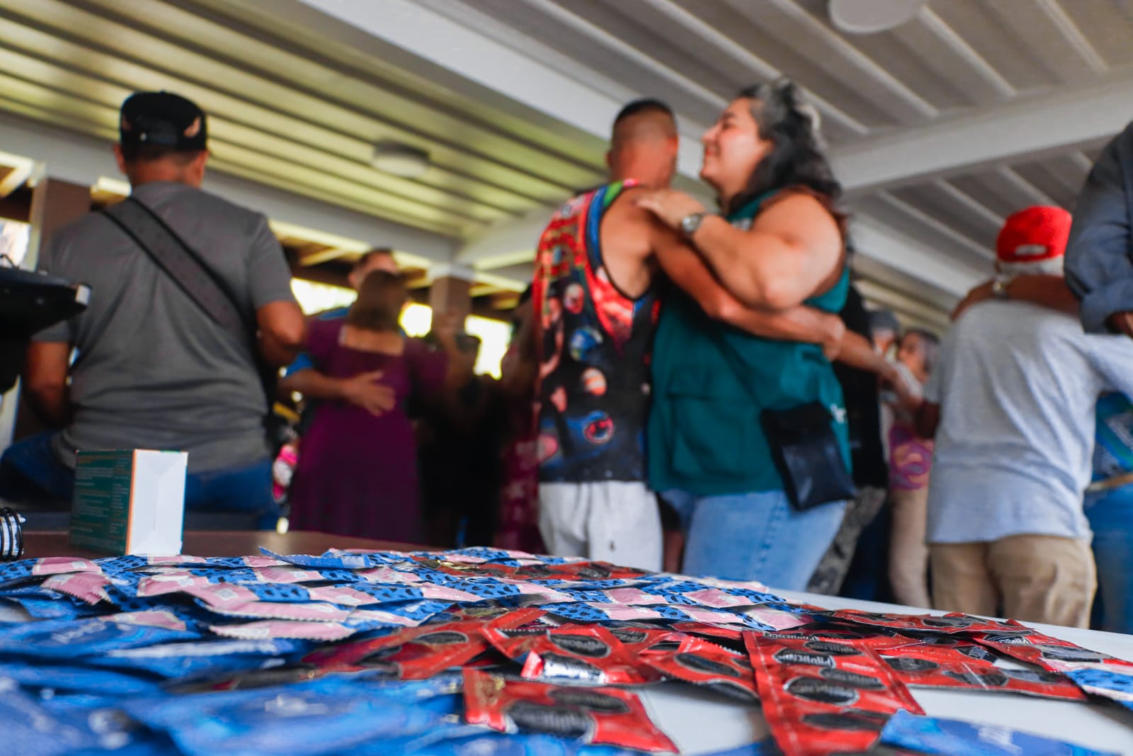 A ação buscou levar informação qualificada aos espaços de convivência da população idosa, garantindo que práticas de autocuidado cheguem a quem mais precisa. (Foto: Marcos Araújo/Secom)