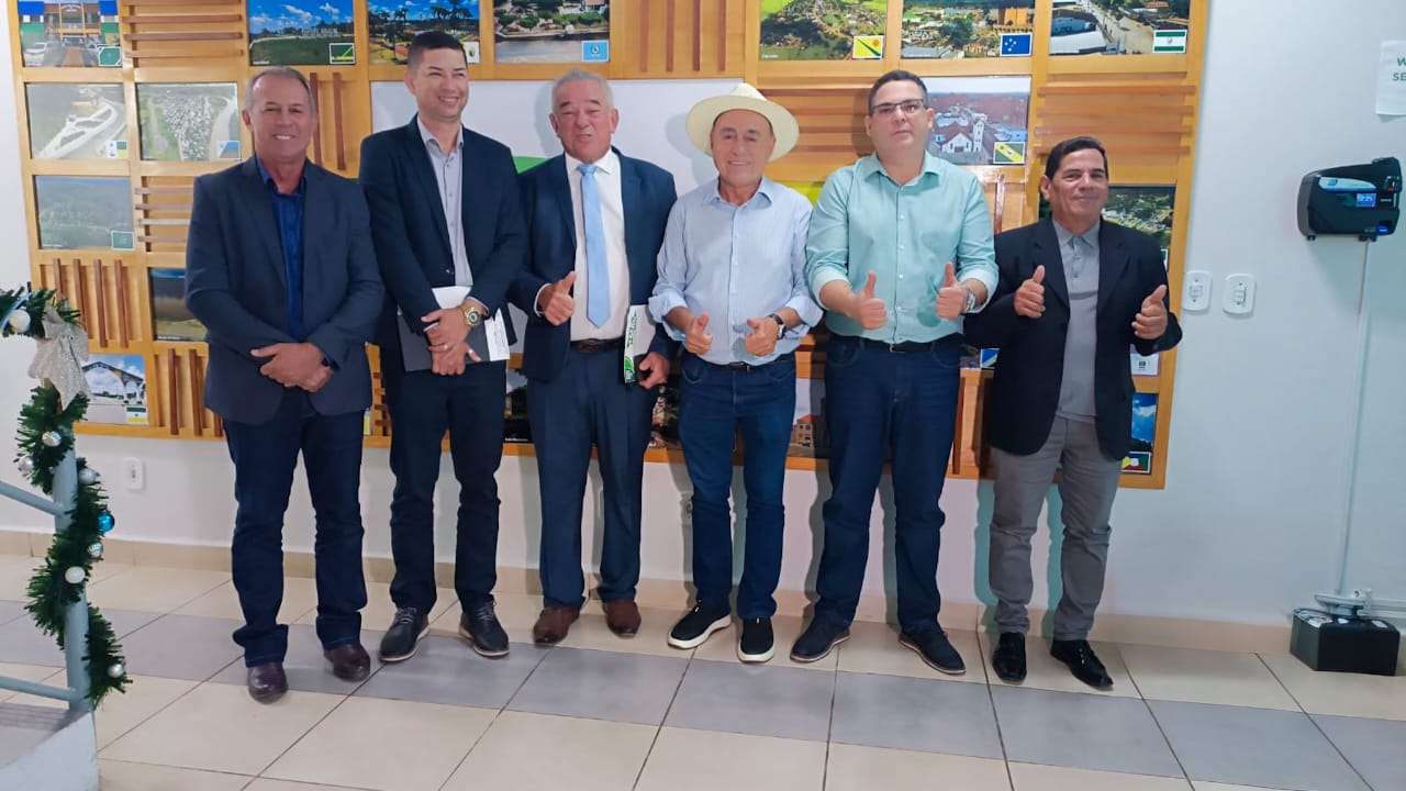 Foto da reunião da Amac