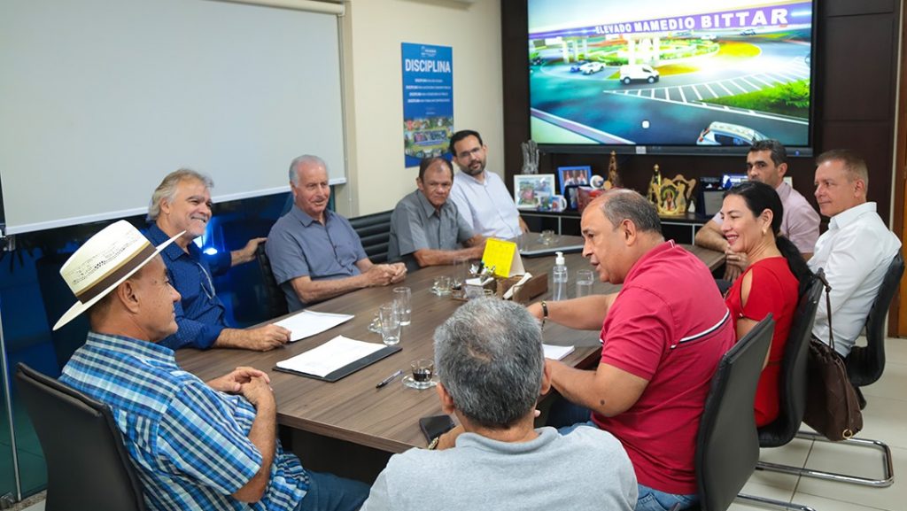 Prefeitura inicia tratativas com nova diretoria do Rio Branco Futebol Clube para revitalização do Centro da cidade 3 Reuniao Dirertoria do Clube Rio Branco Futebol Clube 8 e1764685213609