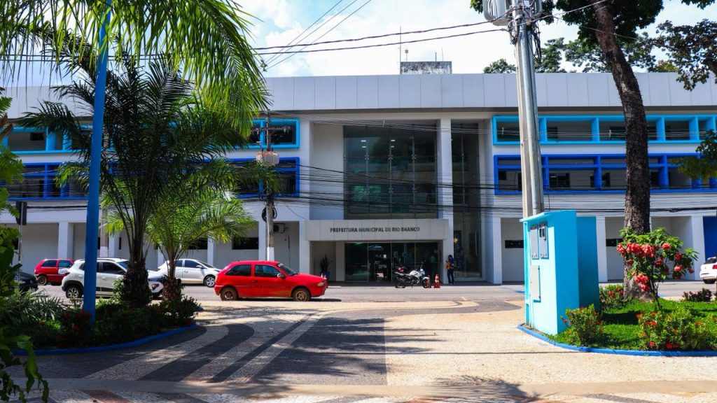 Fachada da Prefeitura de Rio Branco Fotos Vitoria Souza 3 e1768598565580