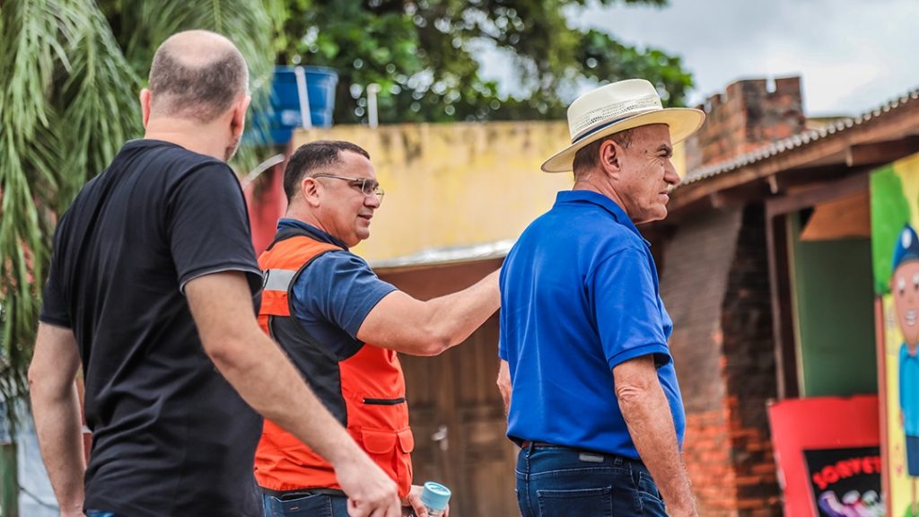 Visita aos abrigados Fotos Val Fernandes 1 e1769441713738