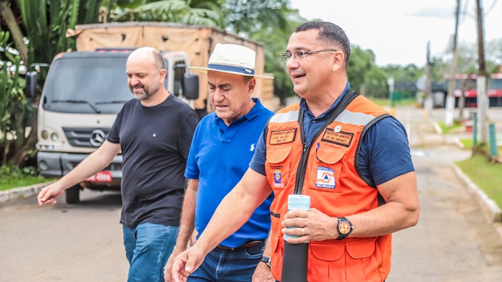 Visita aos abrigados Fotos Val Fernandes 27 e1769457657268