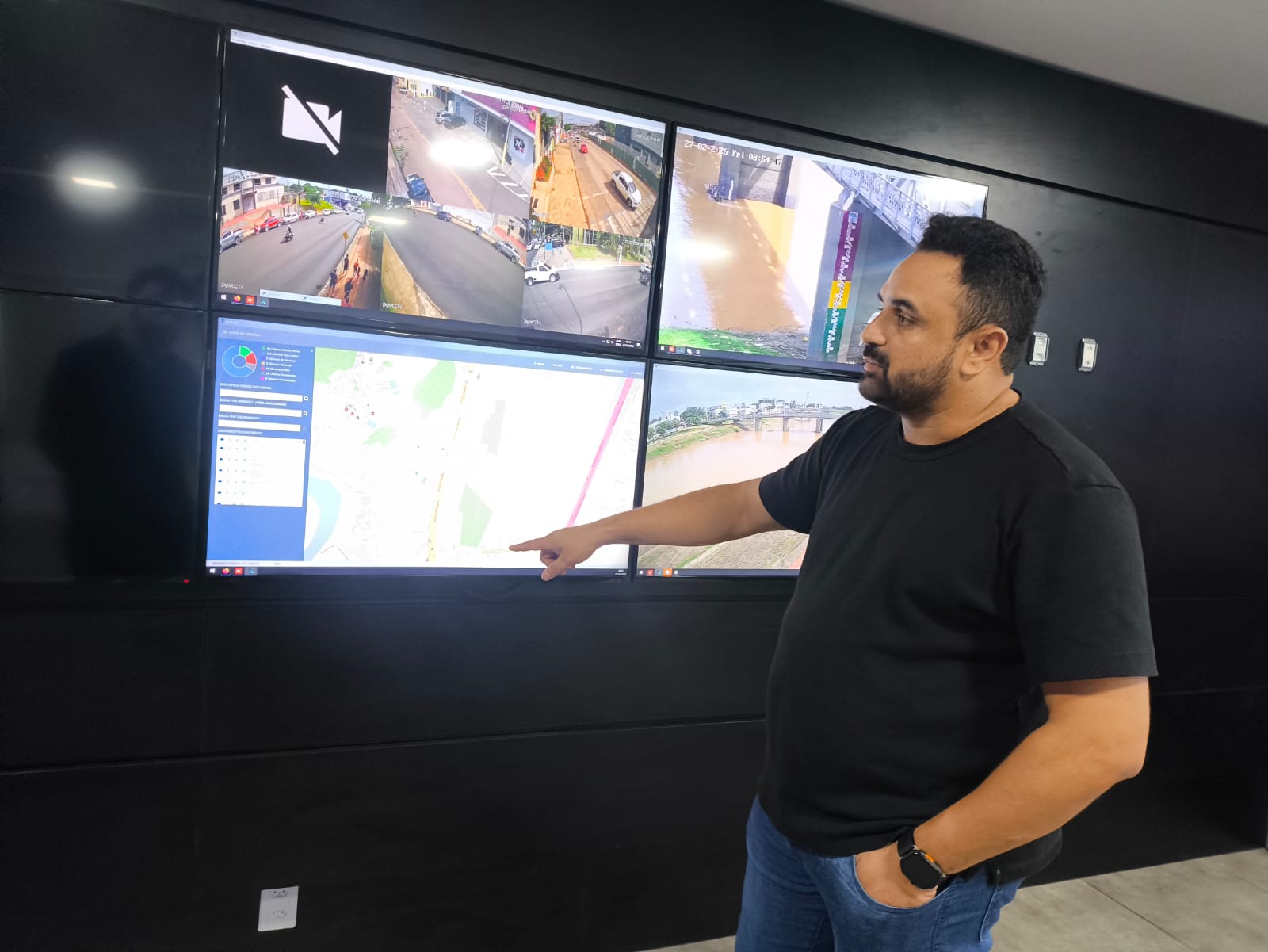 295ea350 2ec1 493f acb6 3cab369c335c