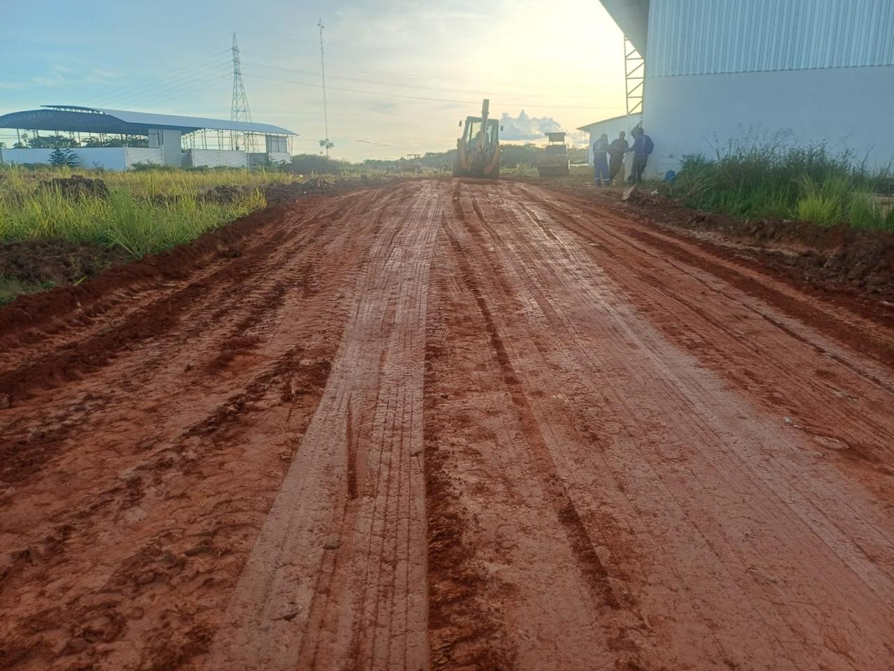 Prefeitura de Rio Branco intensifica obras de acesso ao galpão de beneficiamento de cereais 3 7210d9ba f38d 4574 b27f eba552dff48a