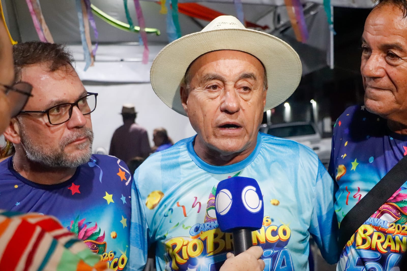 Foto do Prefeito Tião Bocalom, acompanhado do vice-prefeito Alysson Bestene e do diretor presidente da FGB, Klowsbey Pereira