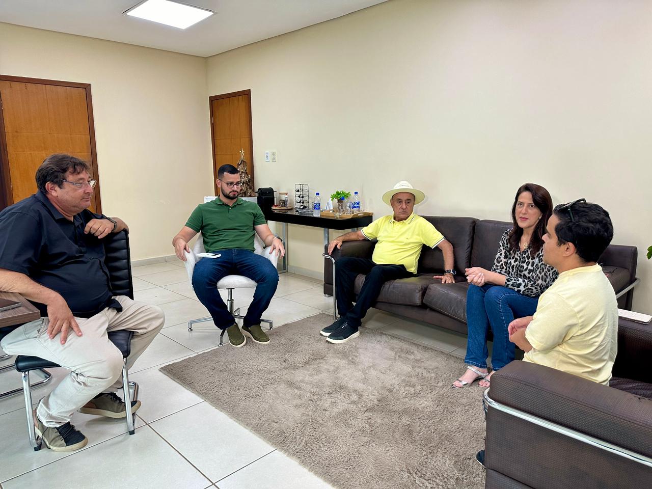 Foto da visita do Pedrinho Moura