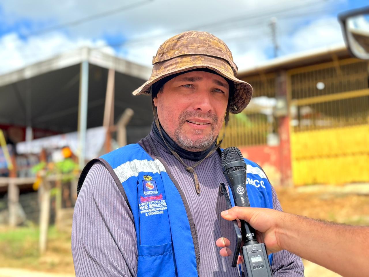 Limpeza apos cheia 5