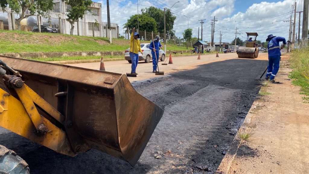 Operacao Tapa Buraco proximo a Ceasa Fotos Jeferson Carvalho 6 e1770238901198