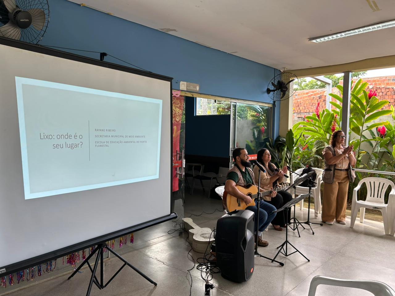 ebdcecff 3841 4581 ae4a b957d85b06a1