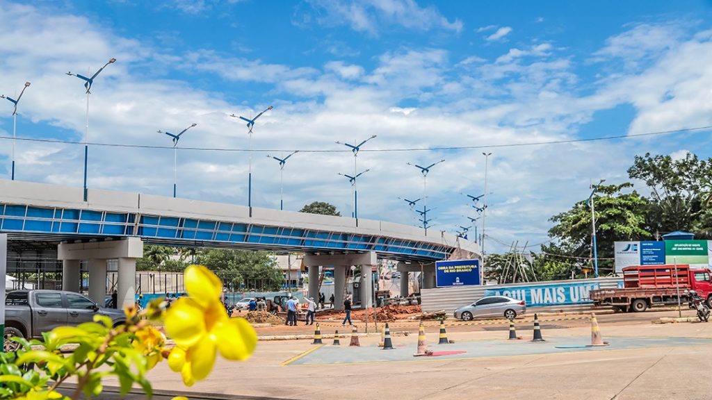 Prefeito de Rio Branco acompanha os últimos detalhes para inauguração do elevado Mamedio Bittar 1 Detalhes p inauguracao elevado Mamedio 22 e1773604622406