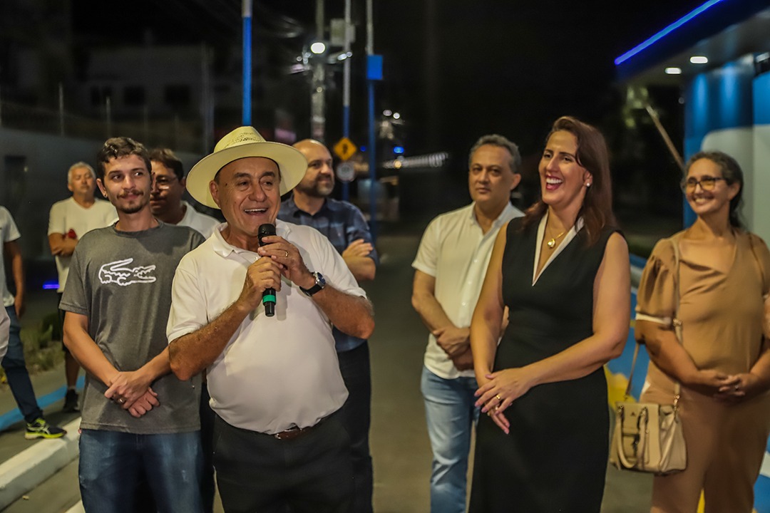 Beleza e modernidade: Prefeitura de Rio Branco entrega primeira etapa da Benjamin Constant 9 ENTREGA CALCADAO VF 06.03 15