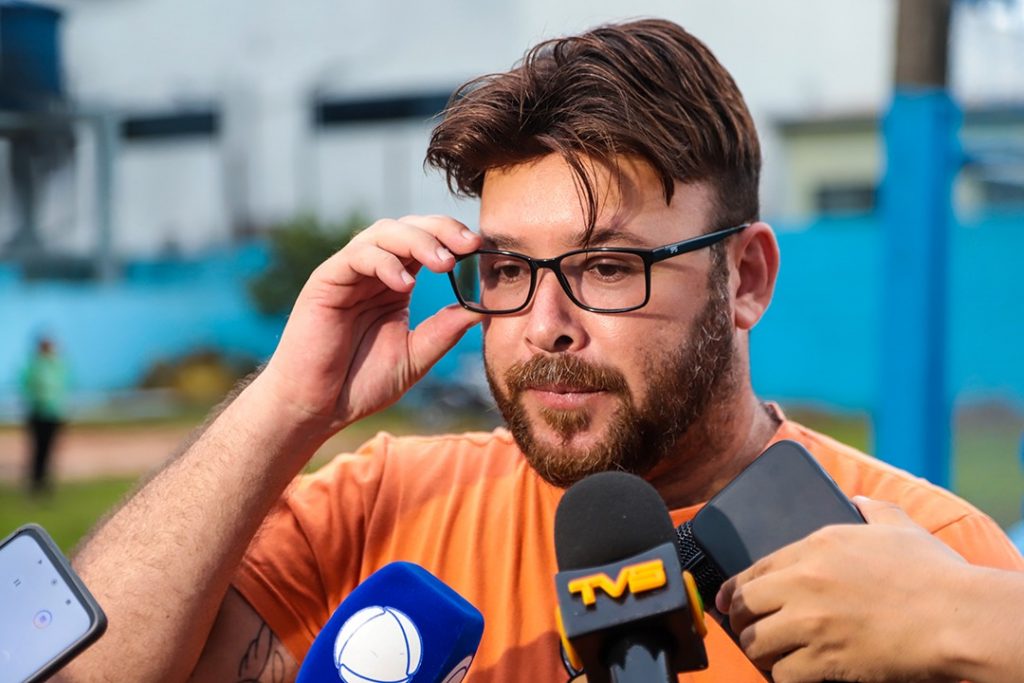 Prefeitura de Rio Branco entrega 80ª quadra esportiva revitalizada e reforça investimentos no esporte e lazer 3 IMG 20260313 WA0052