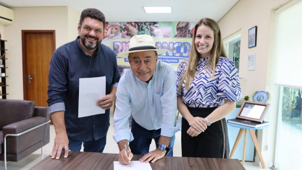 Prefeitura de Rio Branco lança projeto Acre Recicla para transformar resíduos em desenvolvimento sustentável 4 Recicla Acre 7 e1775054283332