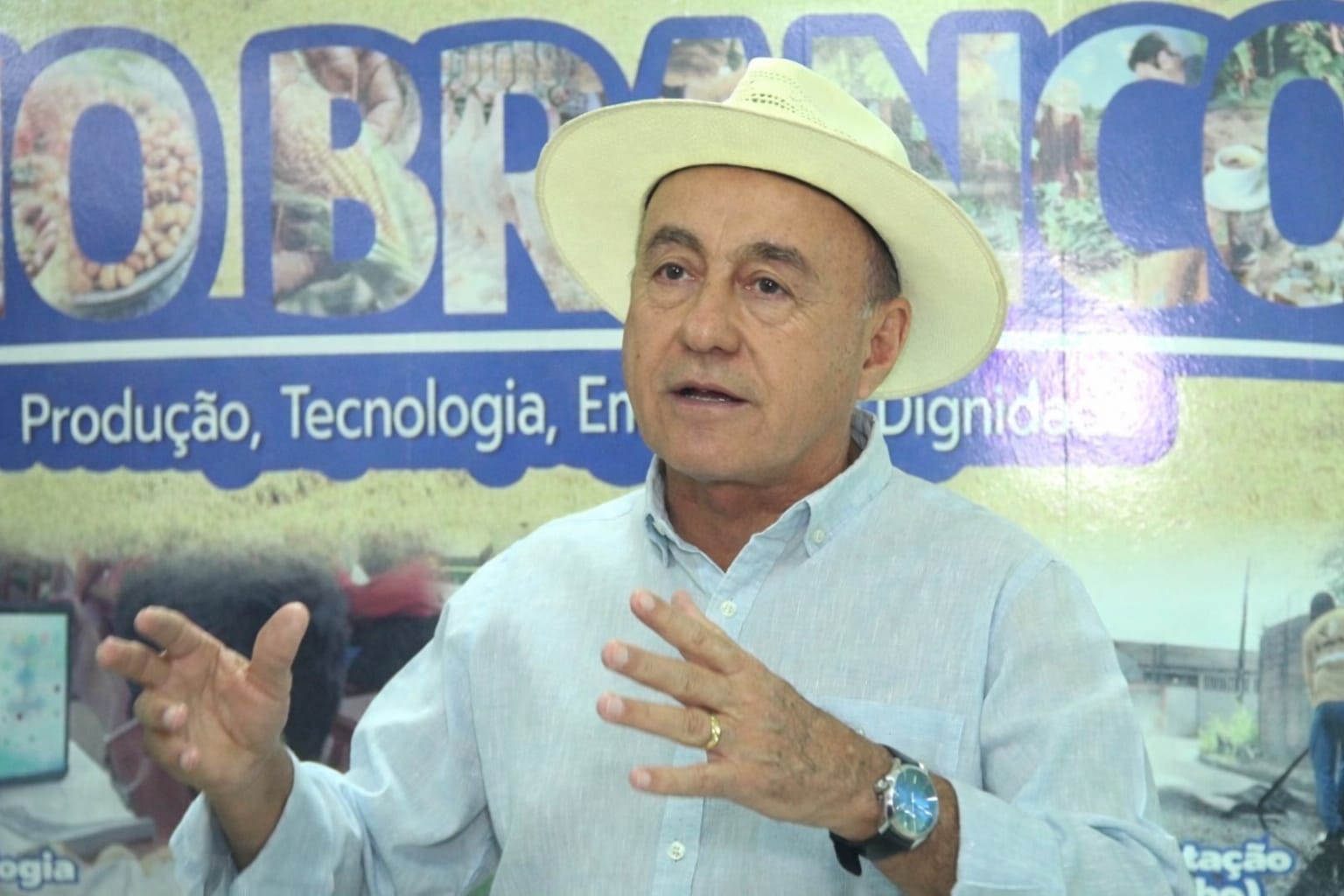 b8b69755 6762 4dfe b988 cae5757de97d