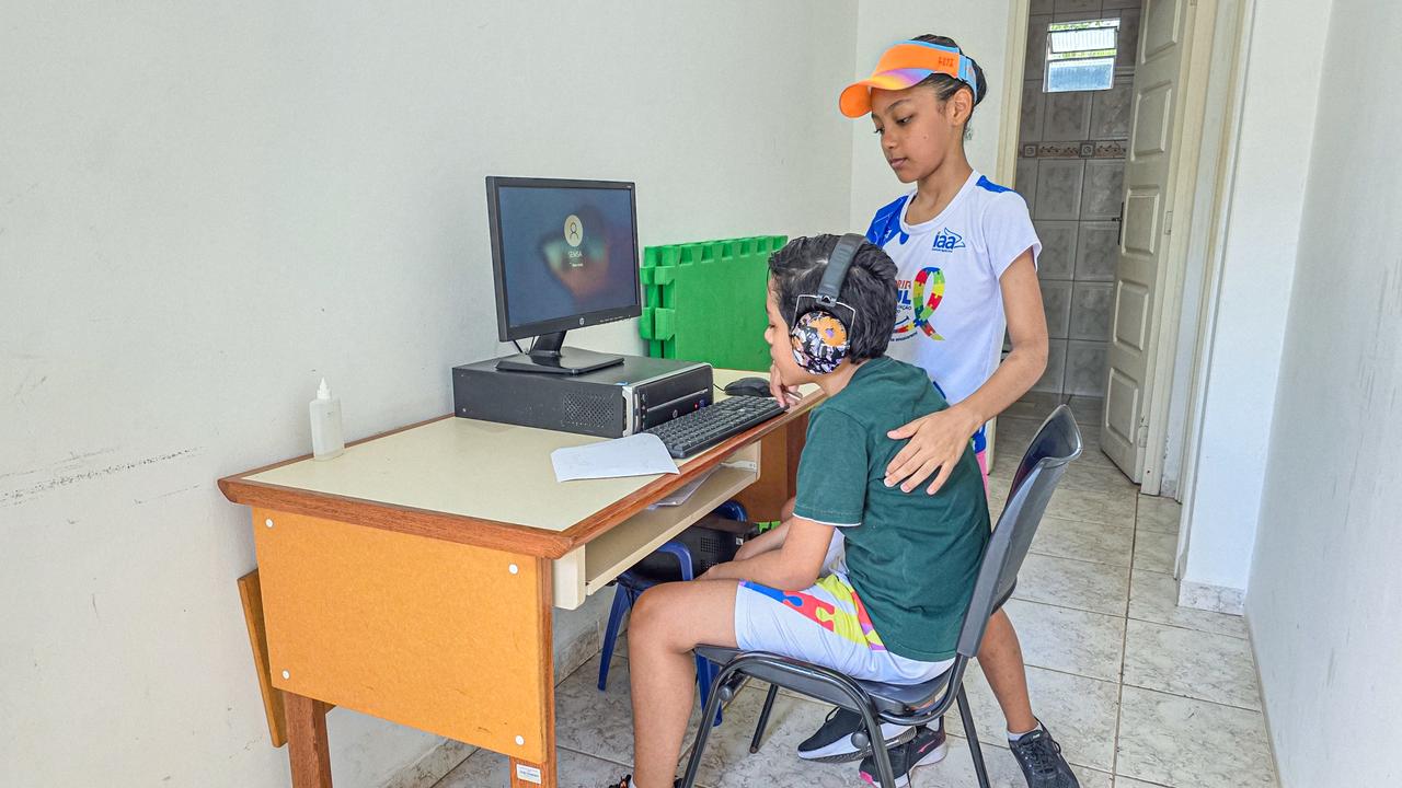 e5104176 9df8 404f b2a1 b9cb2c859545