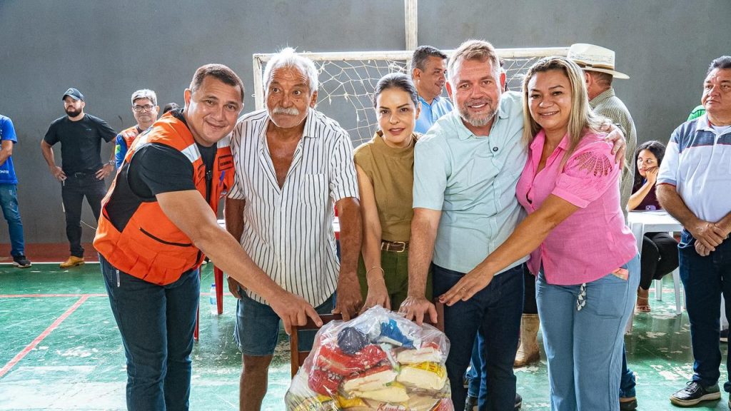 Prefeitura de Rio Branco realiza ação humanitária com entrega de cestas básicas a famílias rurais afetadas por desastres naturais 3 21a7e035 a23e 47c0 a2c1 929c1ba60cf8 e1777493849827