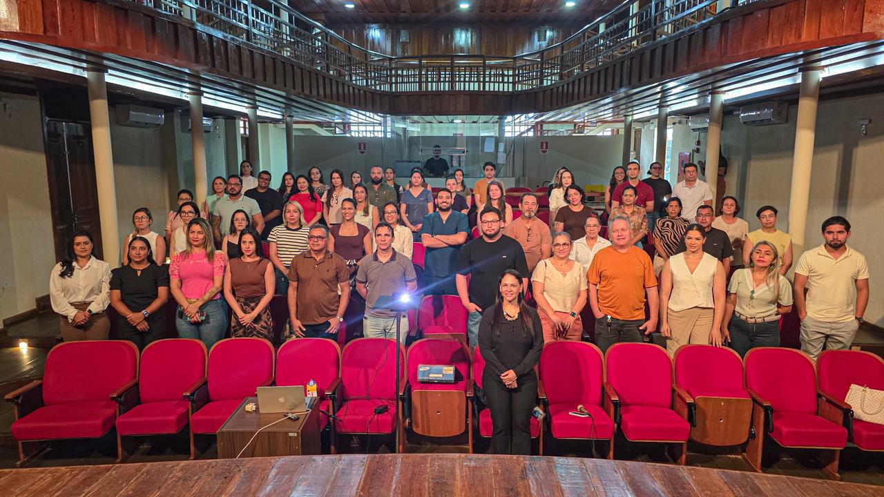 Foto dos profissionais da rede municipal