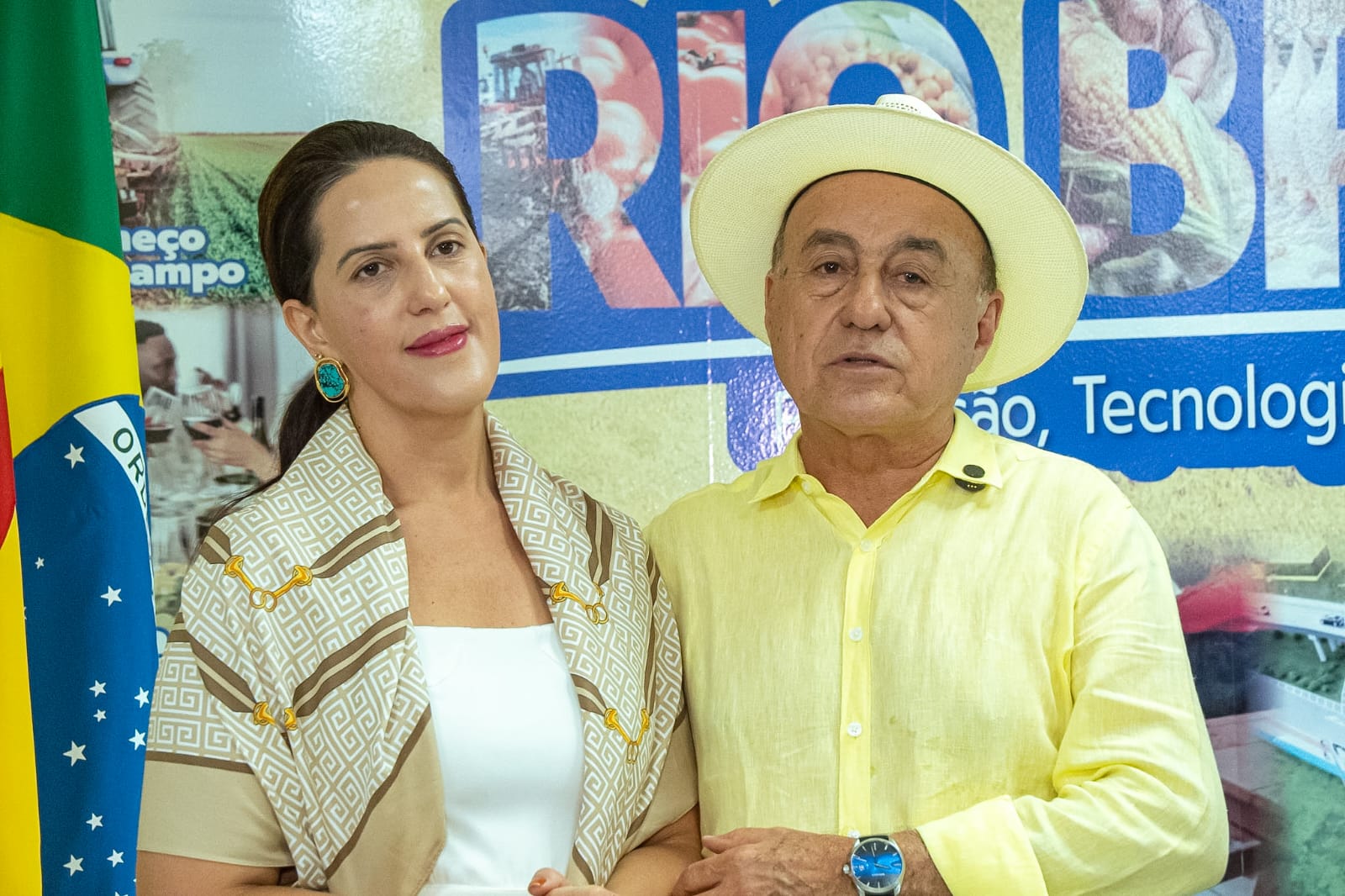 Foto de Kelen Bocalom e Tião Bocalom