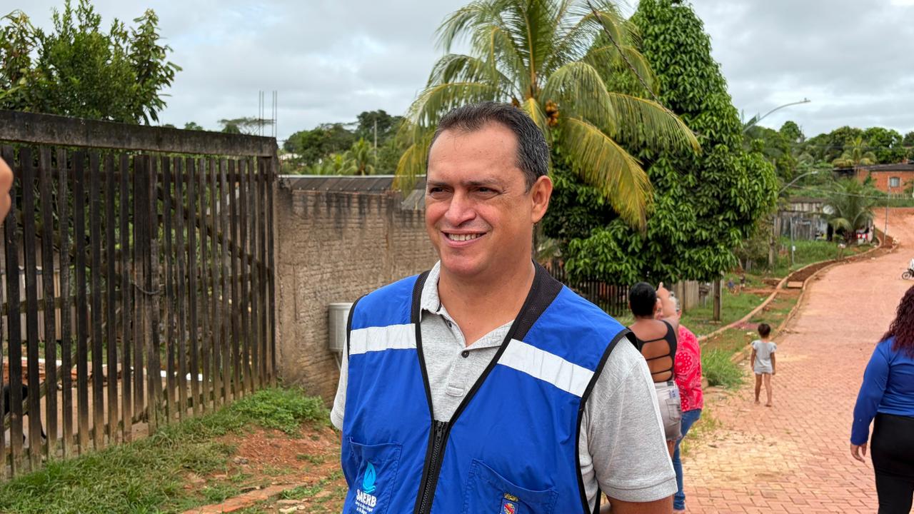 “O ‘Conta no Azul’ oferece oportunidade de regularização, ajuda as famílias a organizar as finanças e garante investimentos para melhorar os serviços”, destacou Enoque. (Foto: Secom)