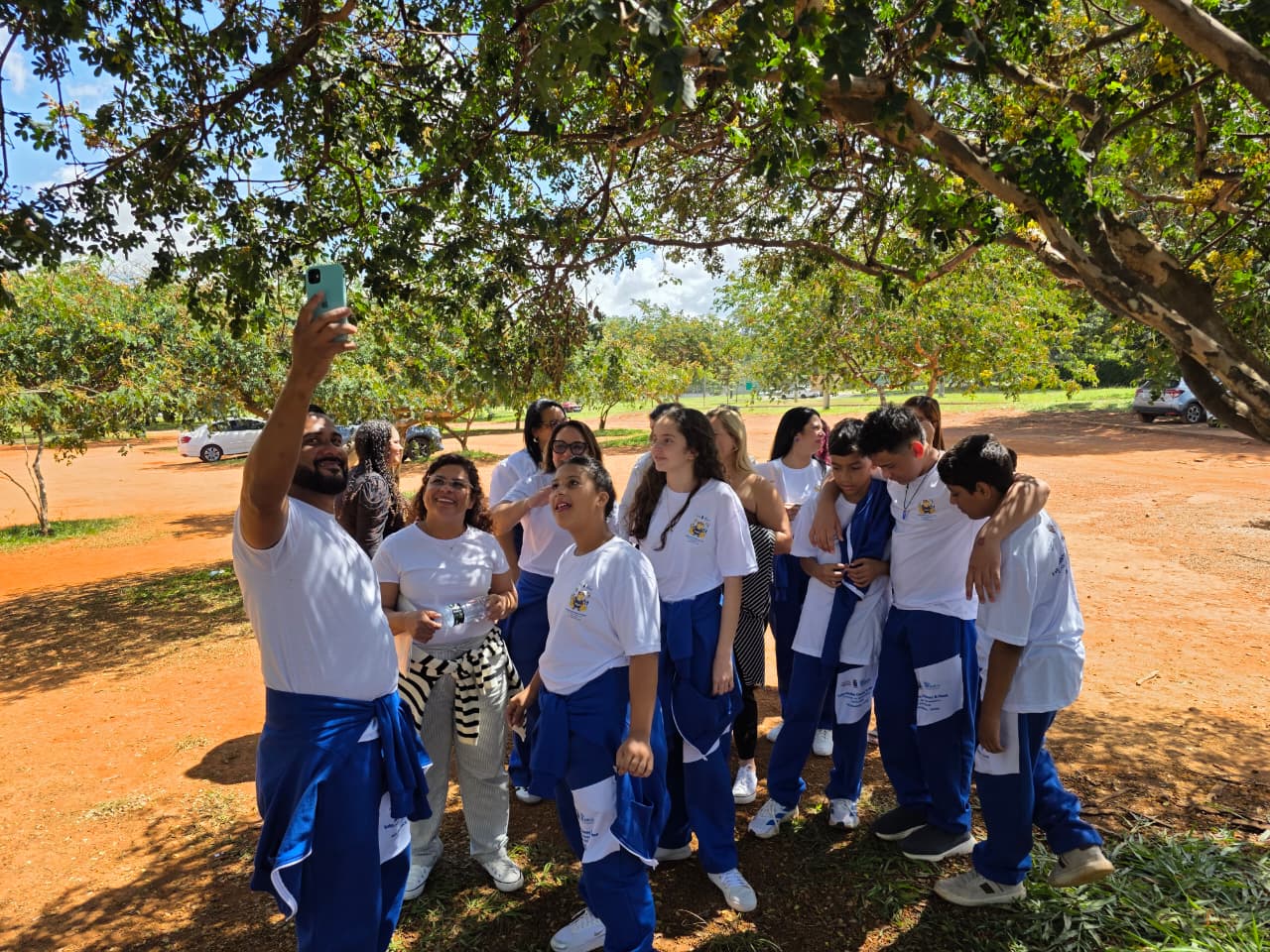 b5f03270 1c7f 4264 8001 483d525fd6fa