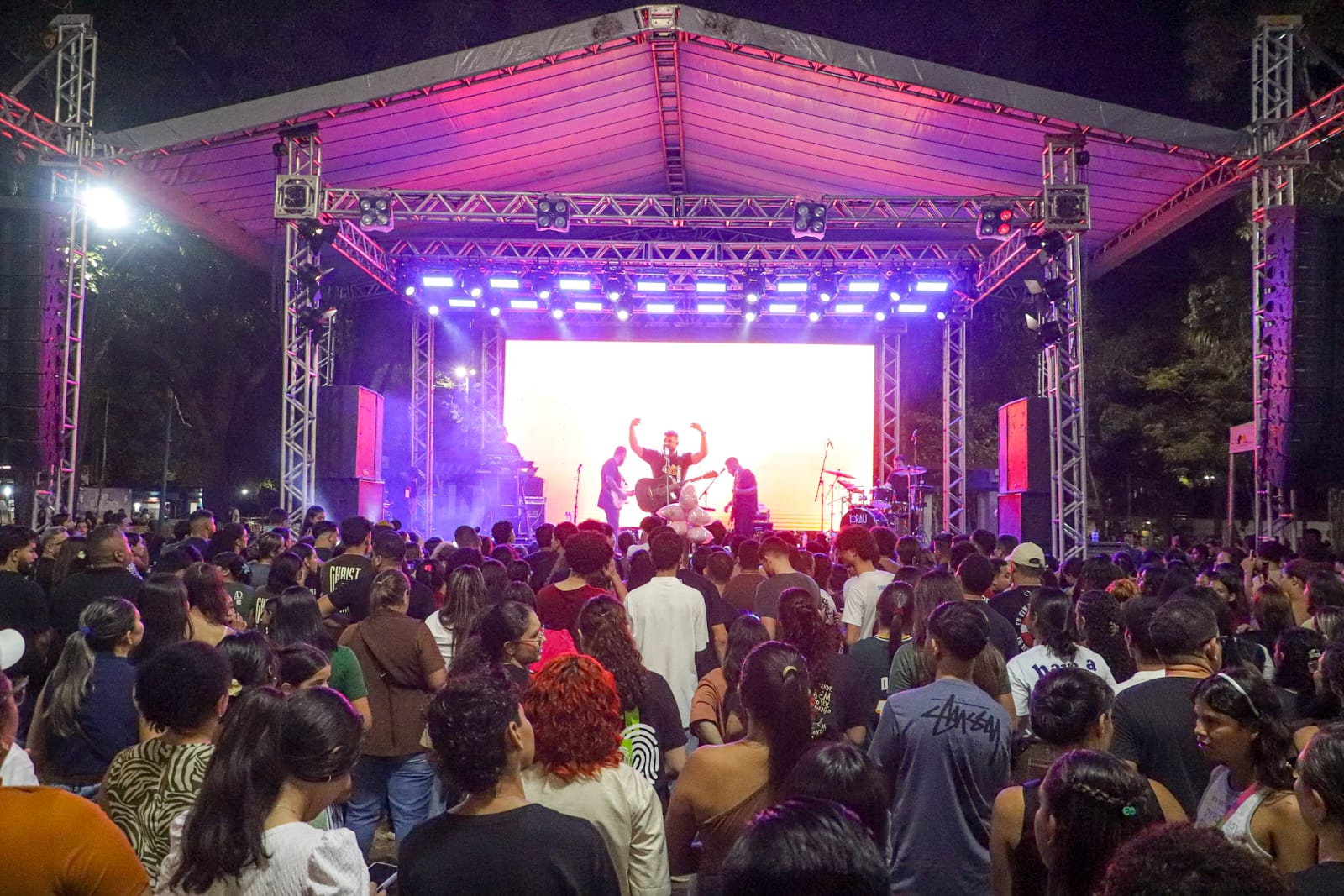 Encerramento das 55 horas de oração marca noite de fé e louvor em Rio Branco 14 55H LOUVORMA 29.05 27