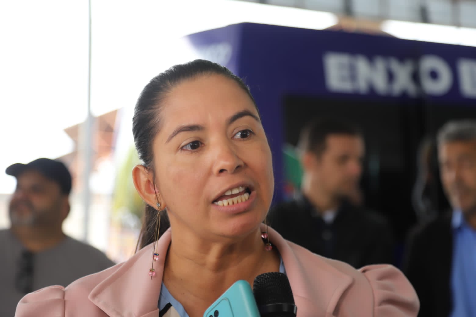 Foto diretora Queila Lima